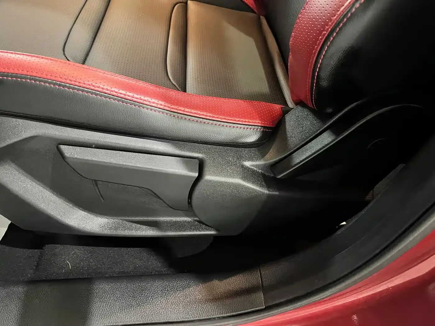 Venucia T60 2019 2018 1.6L CVT Smart Fun Edition China VI