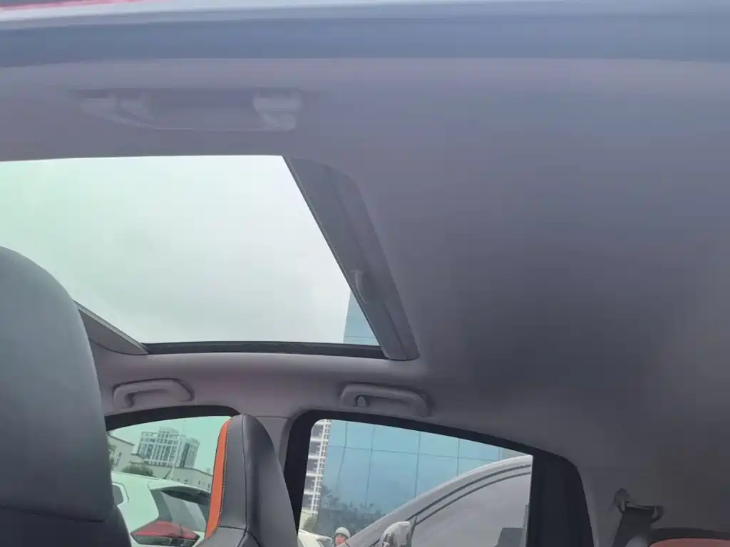 Geely Yuanjing X1 2018 2017 1.3L Auto Player Edition