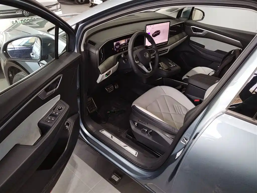 VOLKSWAGEN LANJING