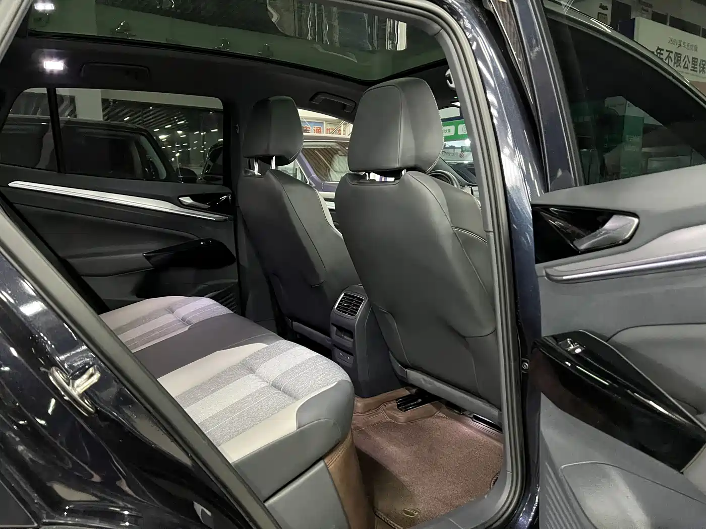 VOLKSWAGEN ID.4 CROZZ