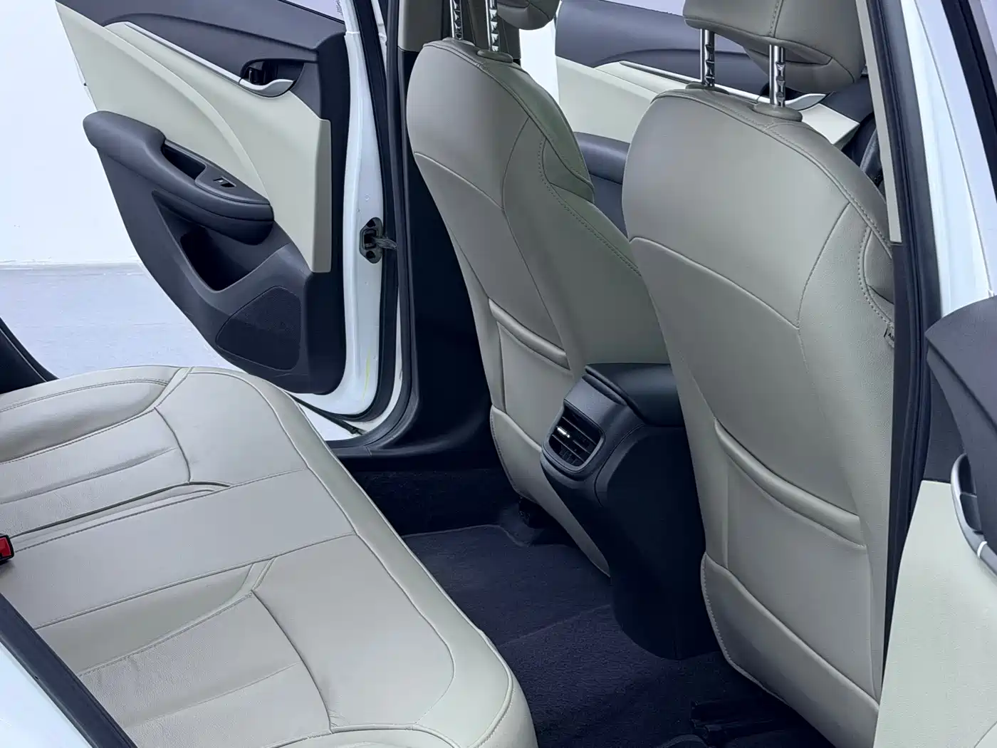 Buick Excelle 2019 15T DCT Connected Elite (China V) фото 4
