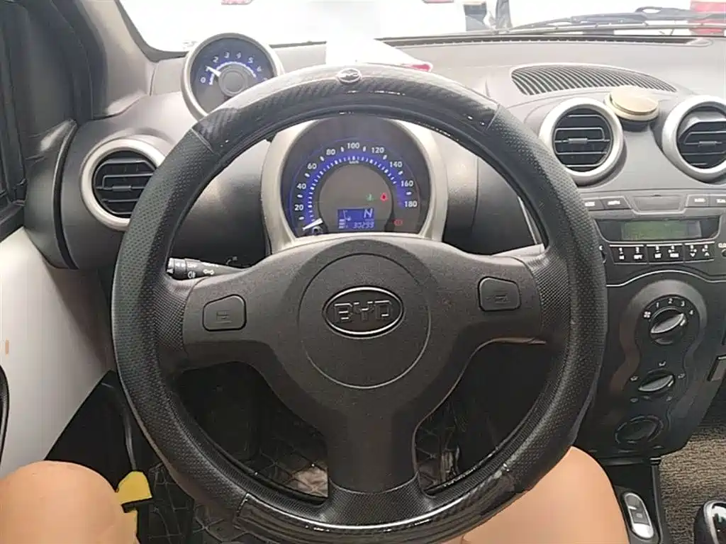 BYD F0 2015 1.0L AMT Xuan Cool Edition фото 11