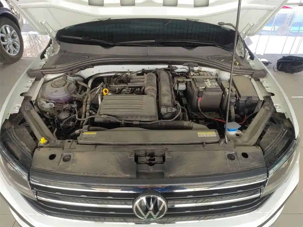 Volkswagen Bora 2025 200TSI DSG Joy Ride PRO Edition фото 16