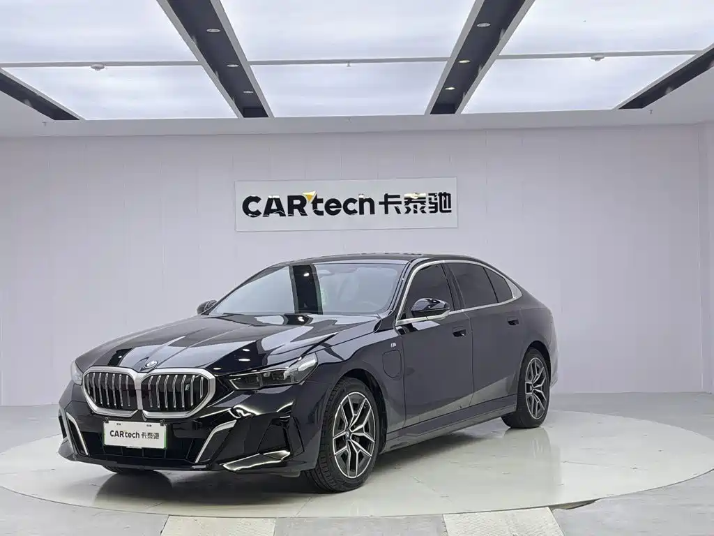 BMW i5 2024 eDrive 35L M Sport Package