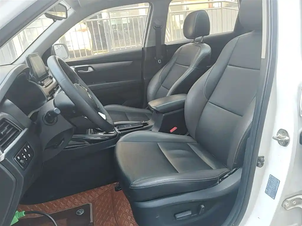 Kia Sportage 2019 2.0L Automatic Smart Luxury Edition фото 15
