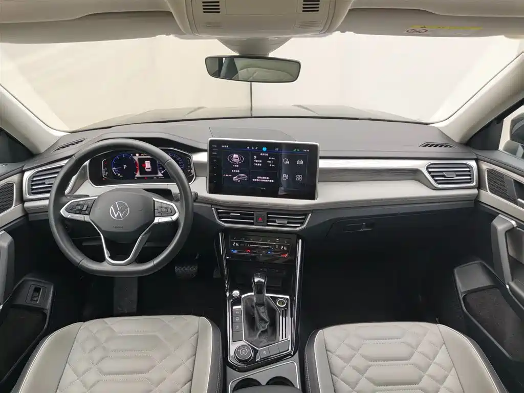 Volkswagen Tayron 2023 Facelift 380TSI 4WD R-Line High Performance Edition фото 8