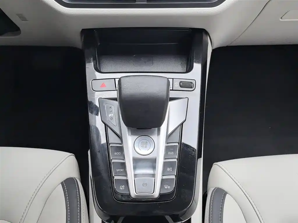 BYD Yuan Pro 2021 401KM Luxury Model фото 13