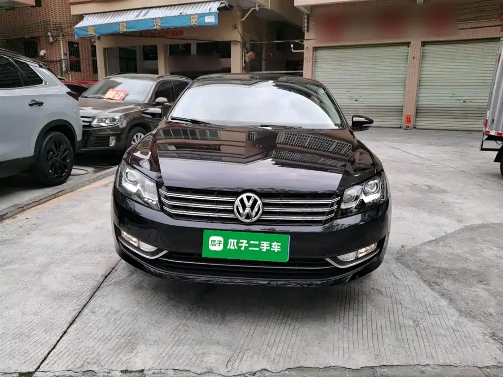 Volkswagen Passat 2014 1.8TSI DSG Executive Navigation Edition фото 3