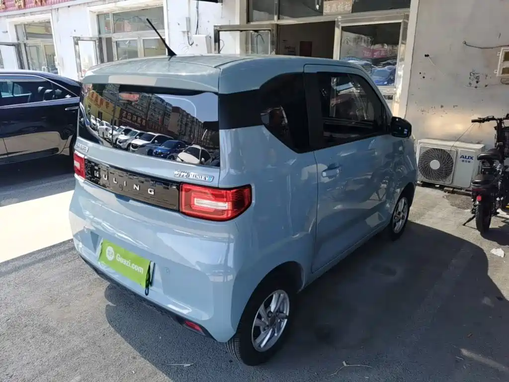 Фото 7 - Wuling Motors Hongguang MINIEV