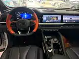 Фото 8 - Geely Monjaro
