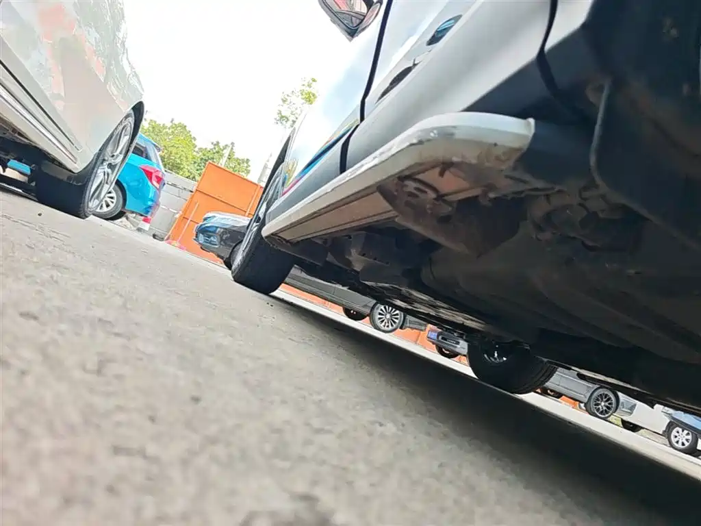 Toyota RAV4 Rongfang 2016 2.0L CVT 2WD Trend (China V) фото 22