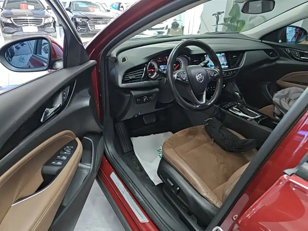 Buick Regal 2019 20T Elite China VI фото 16