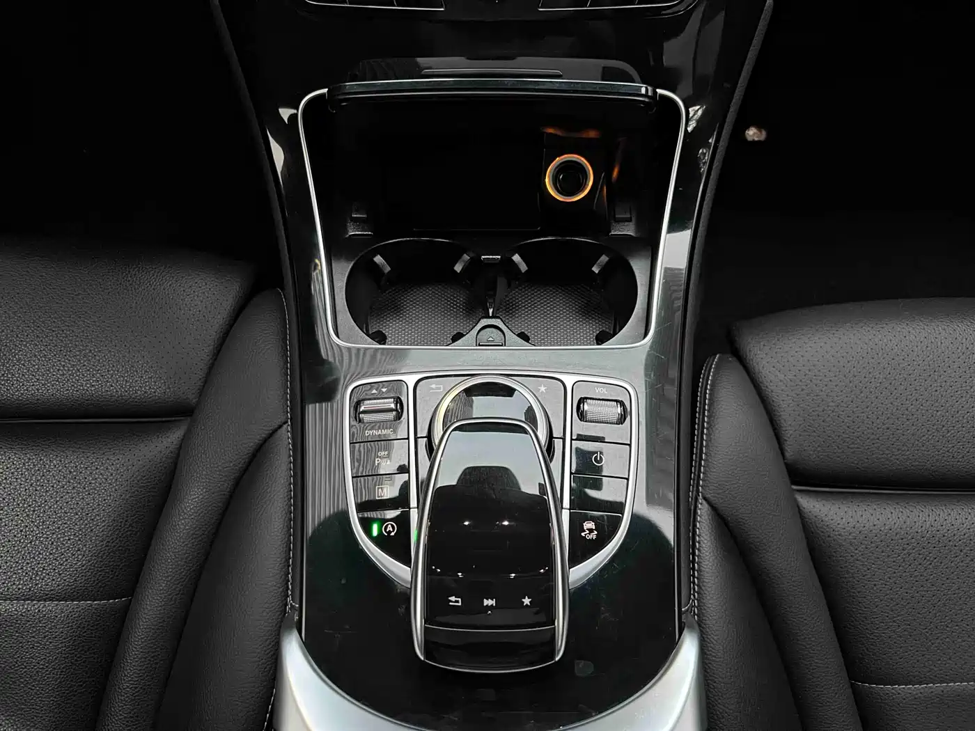 Mercedes-Benz GLC 2017 GLC 200 4MATIC фото 23