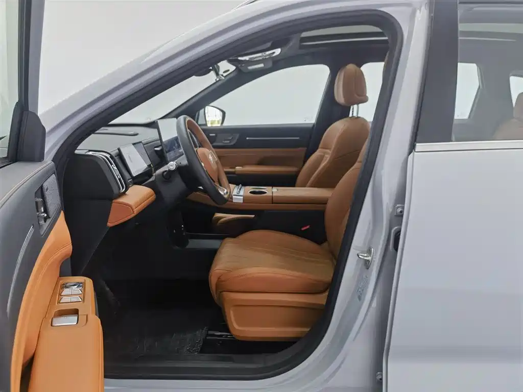 Jetour Shanhai L7 PLUS 2025 Model Base Trim 7-Seater фото 10