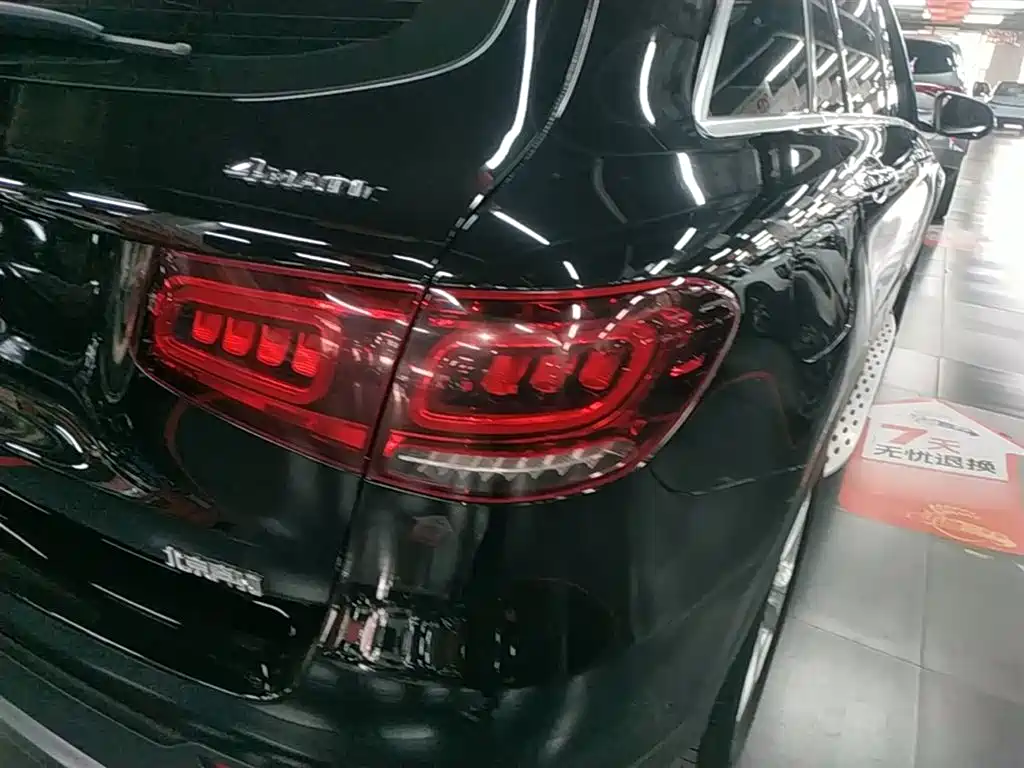 Mercedes-Benz GLC 2020 Facelift GLC 260 L 4MATIC Dynamic фото 8