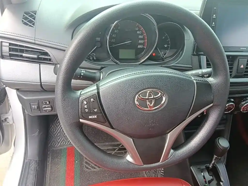 Toyota Vios FS 2021 1.5L CVT Fengchi Edition фото 11