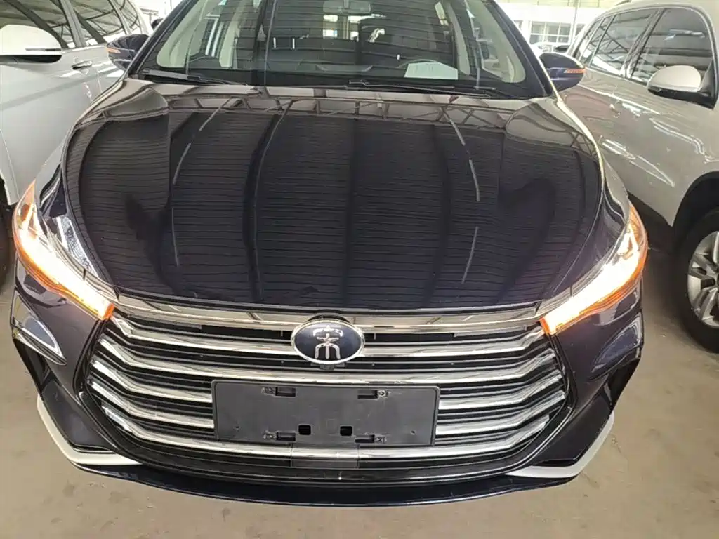 BYD Song MAX 2021 Upgrade 1.5T Automatic Luxury Edition 6-Seater фото 3