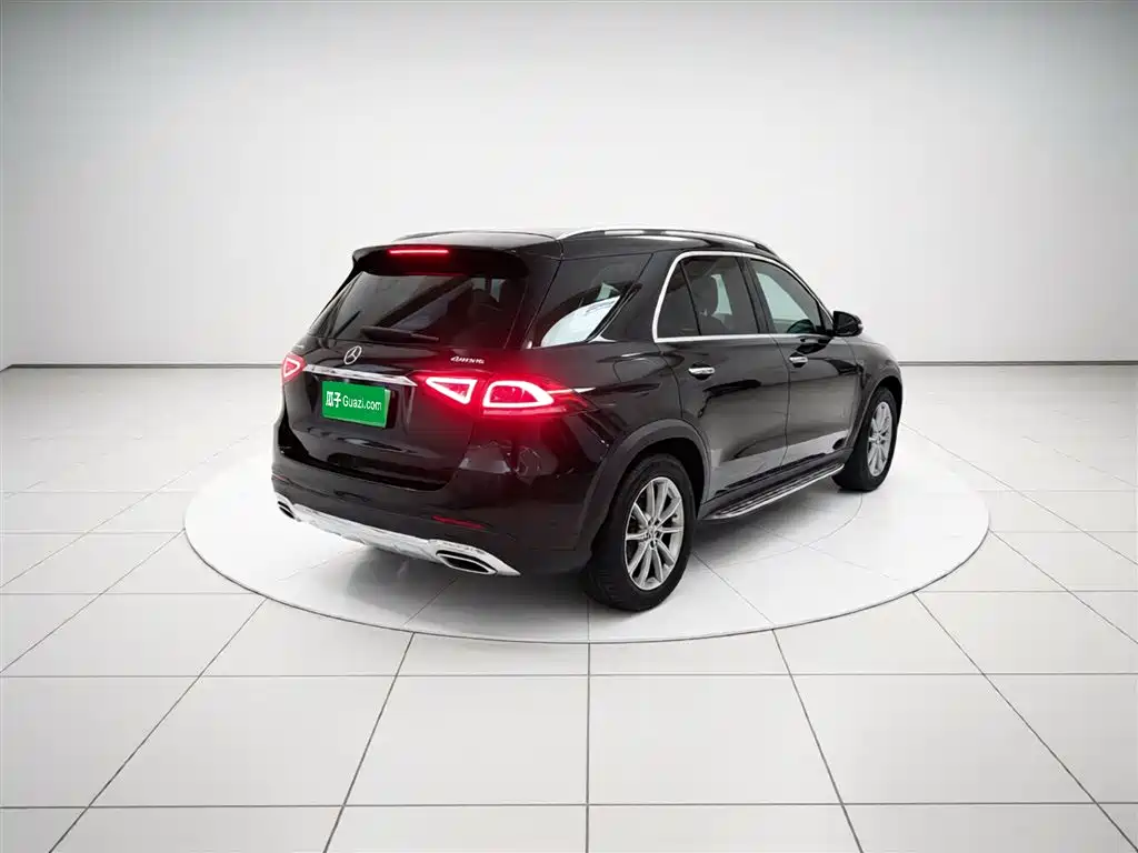 Mercedes-Benz GLE 2021 GLE 350 4MATIC Dynamic фото 7