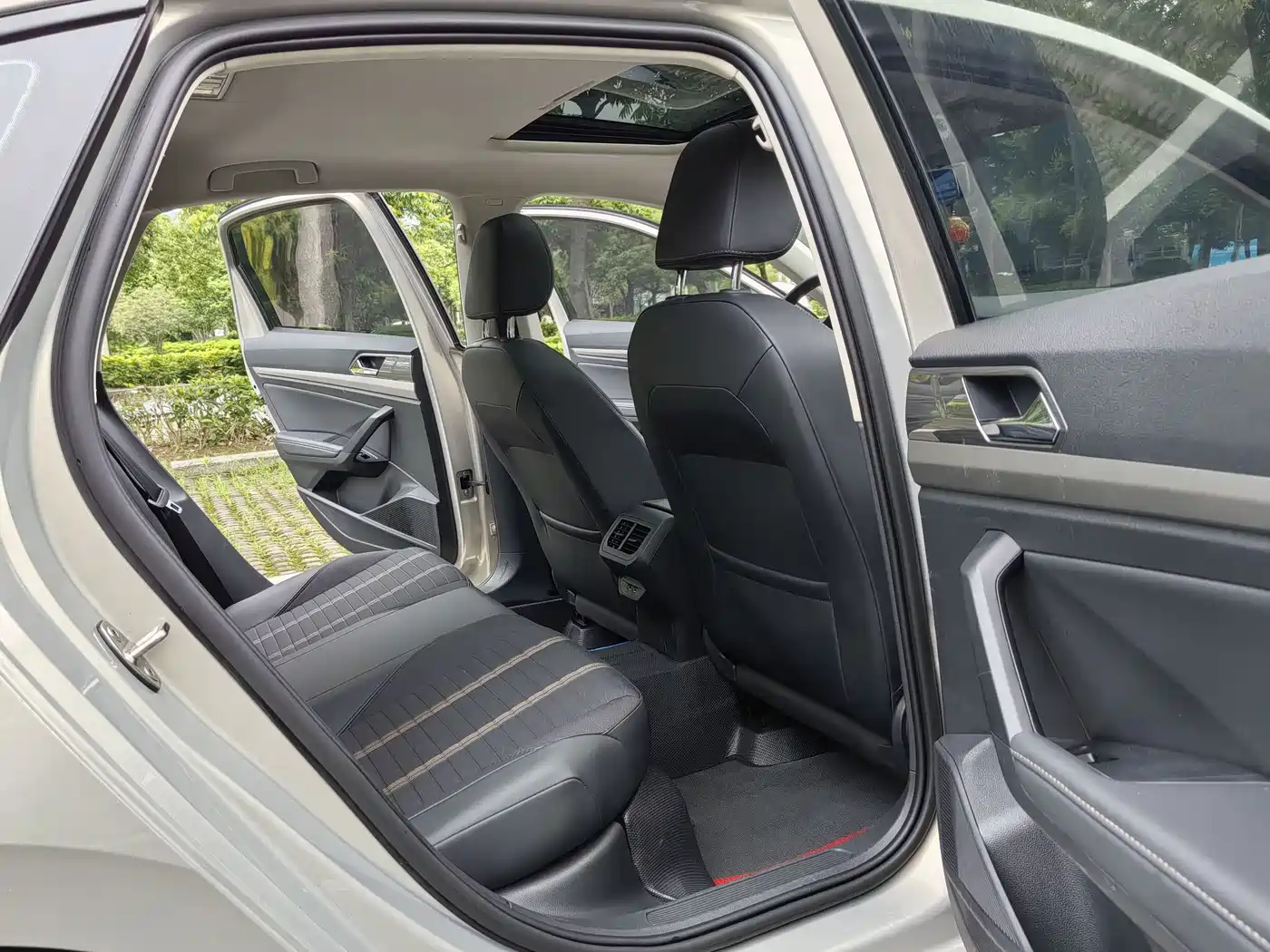 Volkswagen Lavida 2019 280TSI DSG Comfort Edition China VI фото 17