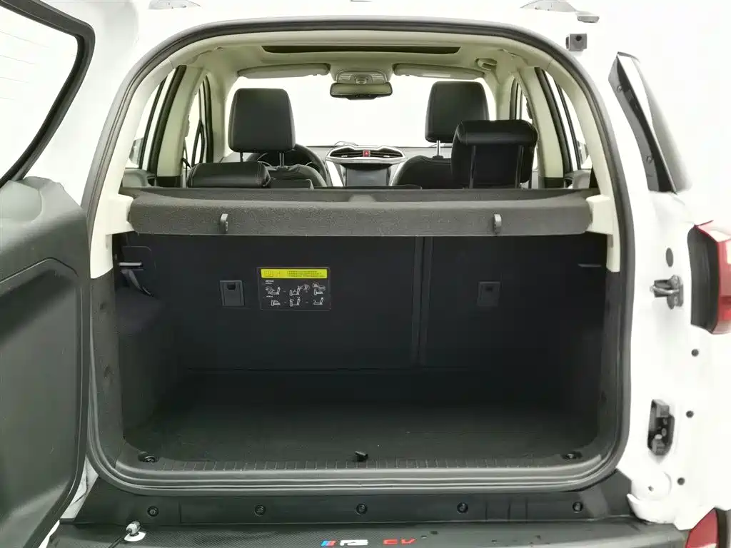 BYD Yuan New Energy 2019 EV360 Smart Connect Premium Edition фото 16