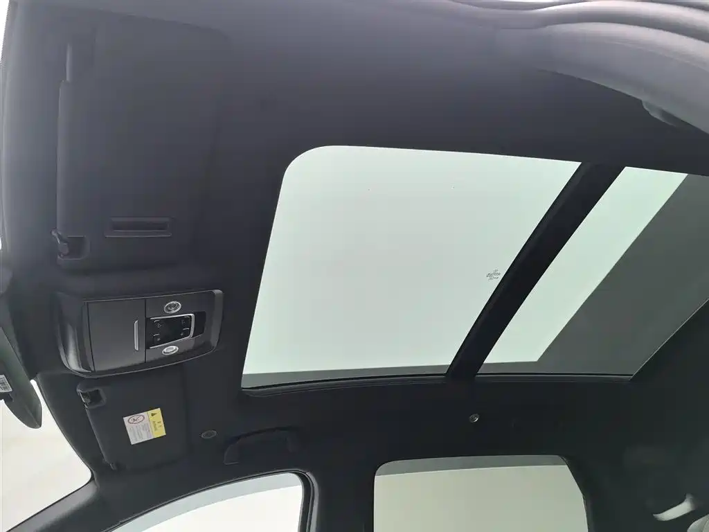 BYD Song PLUS PHEV 2024 Glory Edition DM-i 110km Flagship фото 14