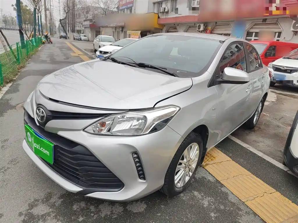 Toyota Vios 2017 1.5L CVT Pioneer фото 2