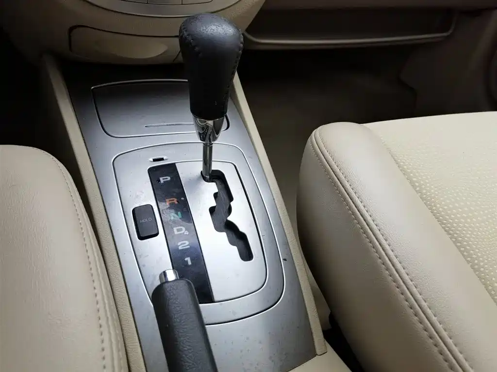Buick Excelle 2011 1.6LX-AT фото 13