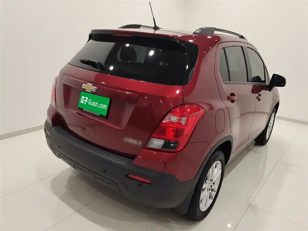 Chevrolet Trax 2016 1.4T Manual 2WD Comfort Sunroof Edition фото 6