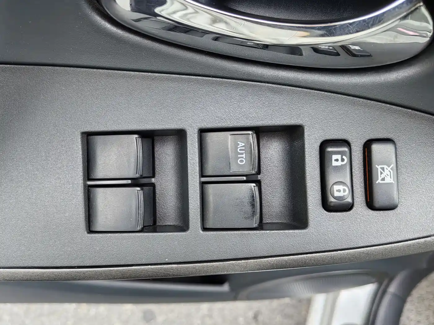 Toyota RAV4 Rongfang 2009 2.4L Automatic Luxury Edition фото 18