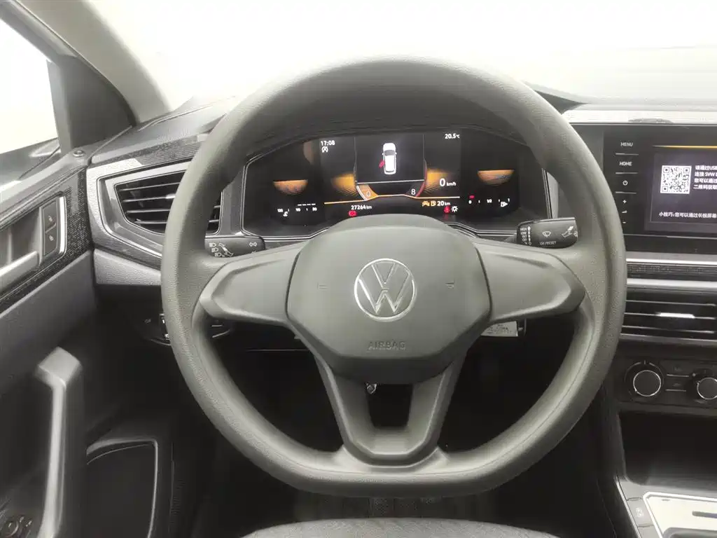 Volkswagen Lavida 2023 XRUI 1.5L Manual New Comfort Edition фото 11