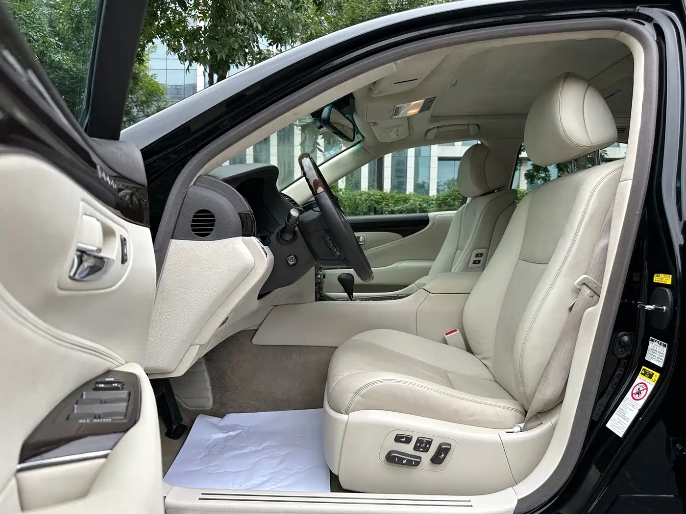 Lexus LS 2007 2006 460L Premium Edition