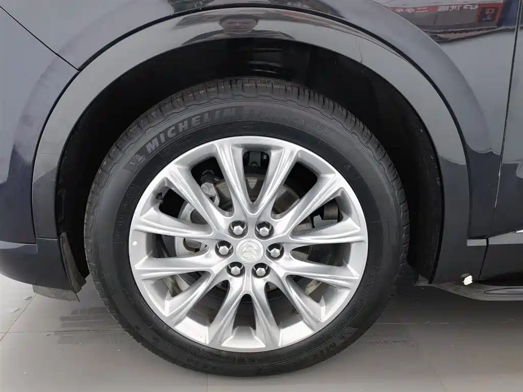 Buick Enclave 2020 28T 4WD Flagship Model фото 17