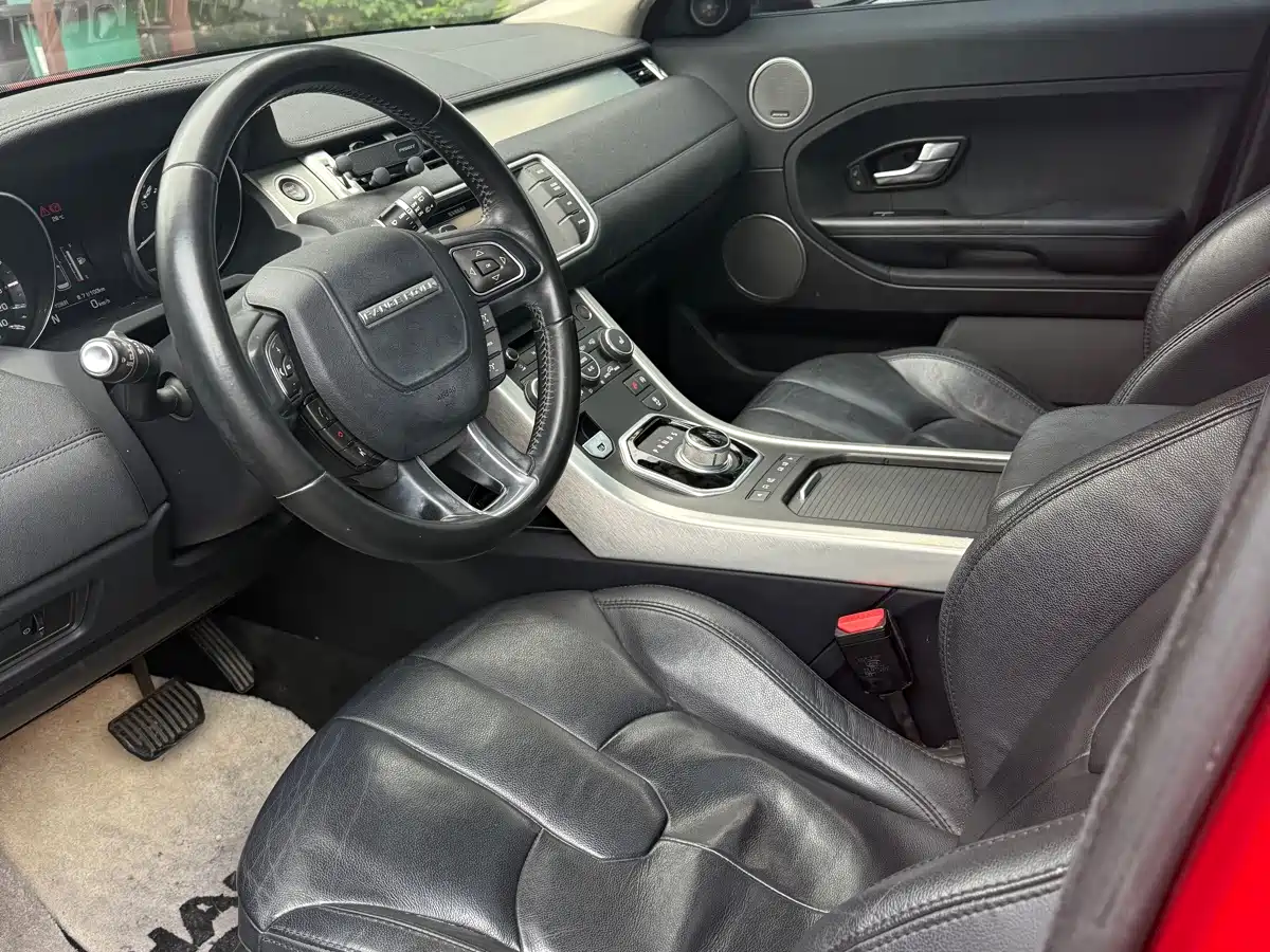 Land Rover Range Rover Evoque (Import) 2014 2014 2.0T 5-door Brilliance Premium
