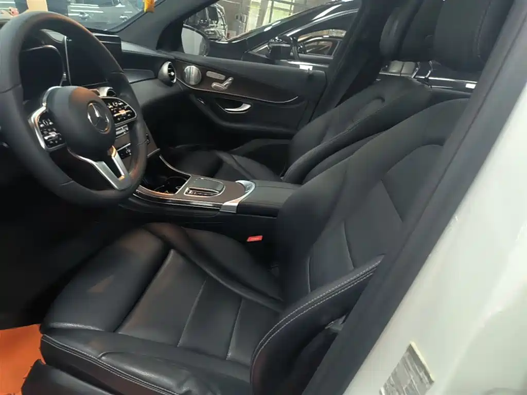 Mercedes-Benz GLC 2020 GLC 300 L 4MATIC Dynamic фото 11