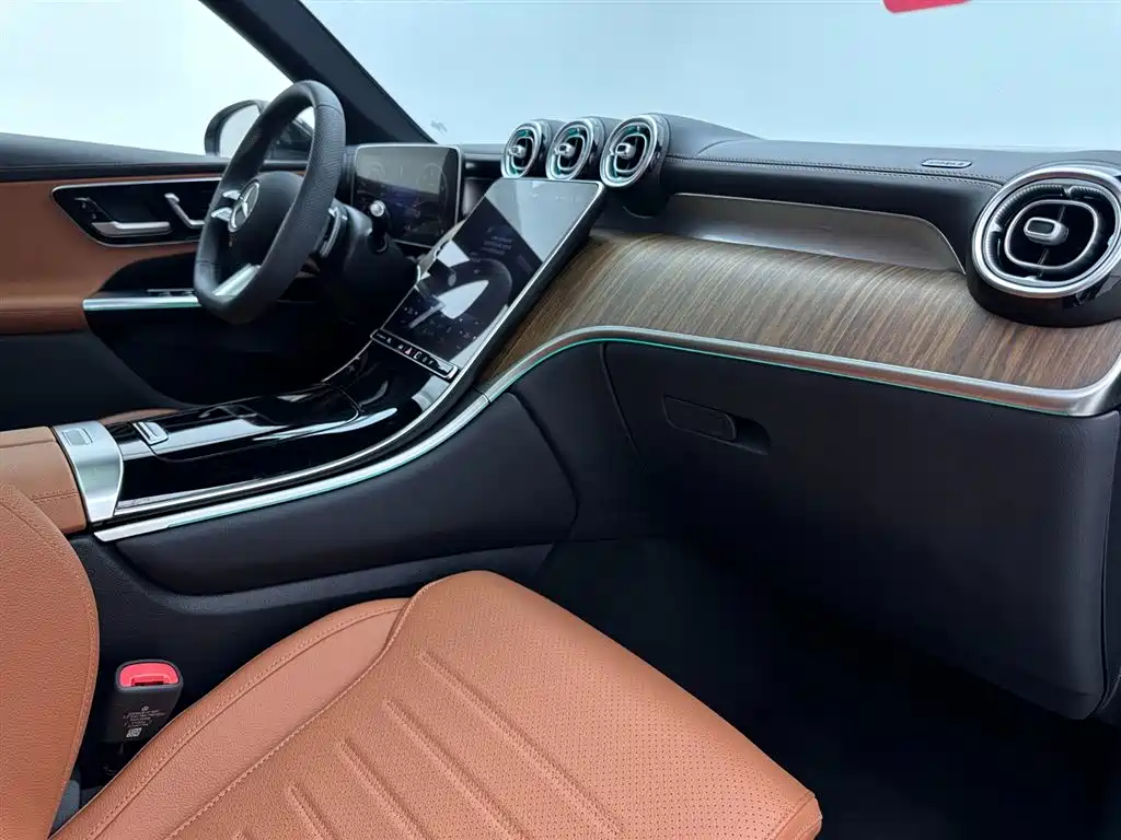 Mercedes-Benz GLC 2024 Facelift GLC 300 L 4MATIC Sport 5-seater фото 16