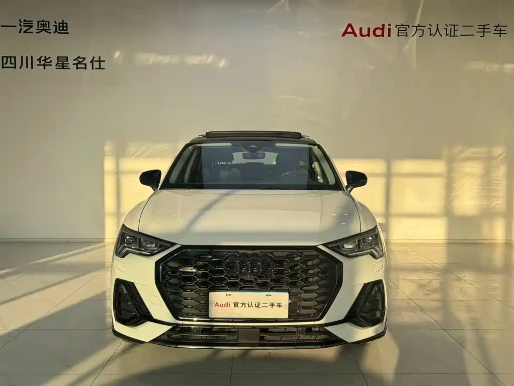 Audi Q3 Sportback 2023 2023 45 TFSI quattro Luxury