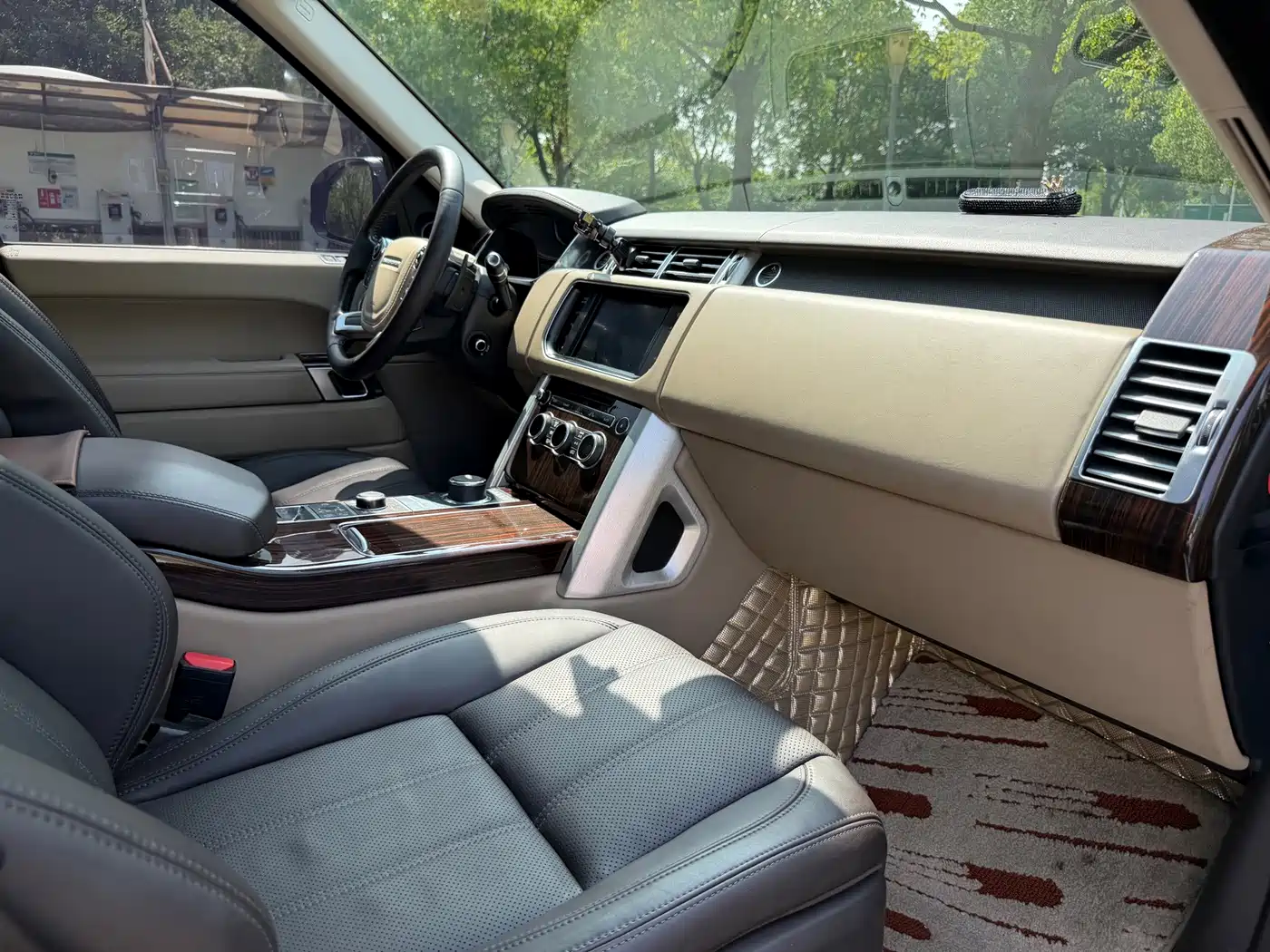 Фото 16 - Land Rover Range Rover