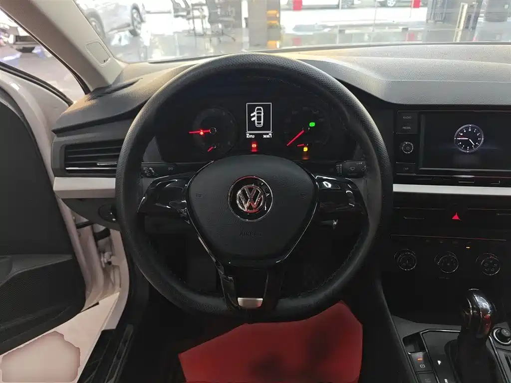 Volkswagen Lavida 2019 Lavida Start 1.5L Auto Trend (China VI) фото 11