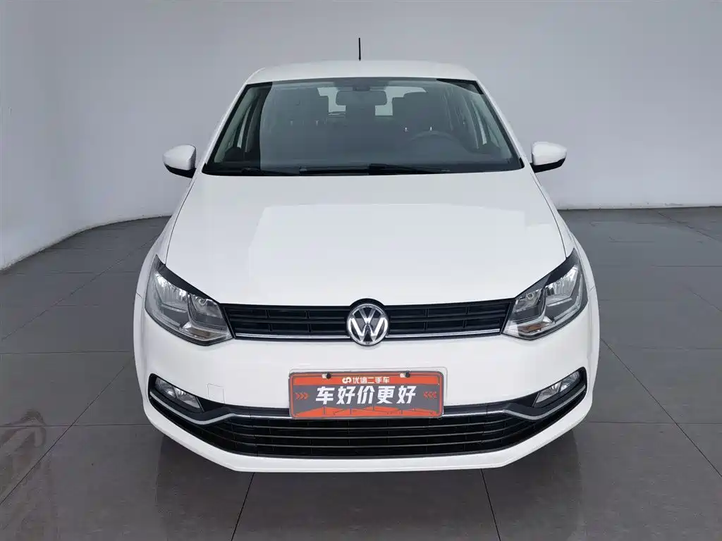 Volkswagen Polo 2014 1.6L Automatic Comfort Edition фото 3