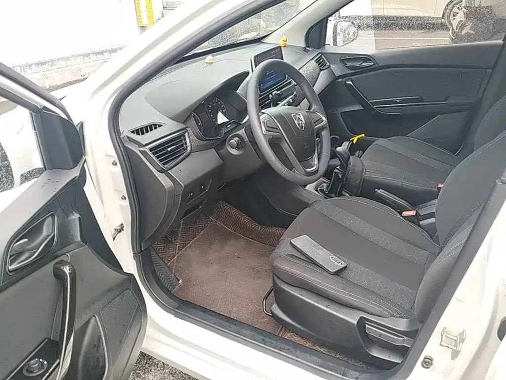 Baojun 310 2020 2020 1.2L Manual Comfort Edition