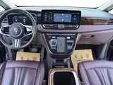 Фото 6 - Hongqi HQ9