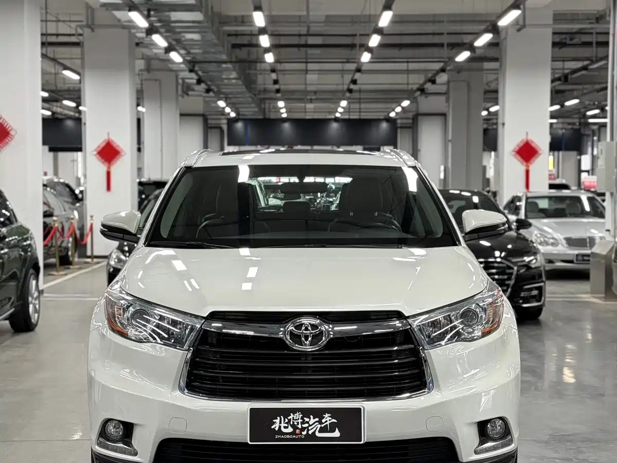 Toyota Highlander 2015 2.0T AWD Luxury Edition 7-seater фото 2
