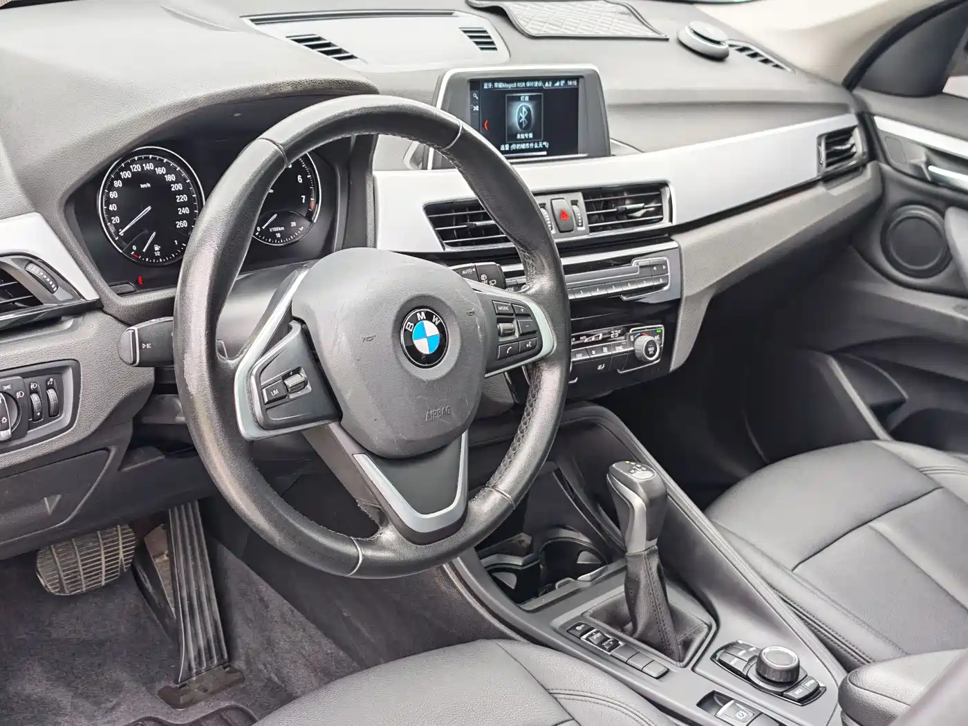 BMW X1 2019 sDrive18Li Fashion Model фото 8