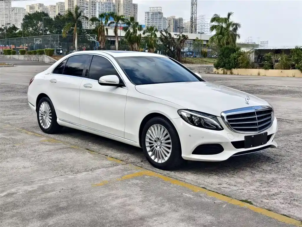 Mercedes-Benz C-Class 2016 C 180 L фото 7