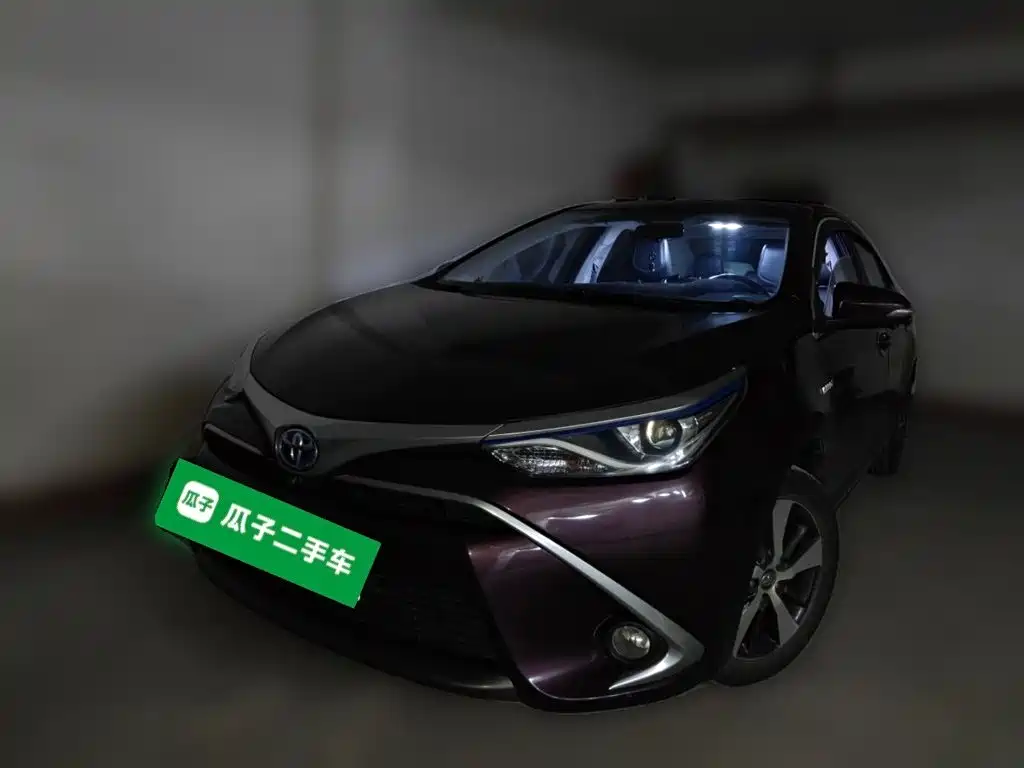 Фото 2 - Toyota Levin