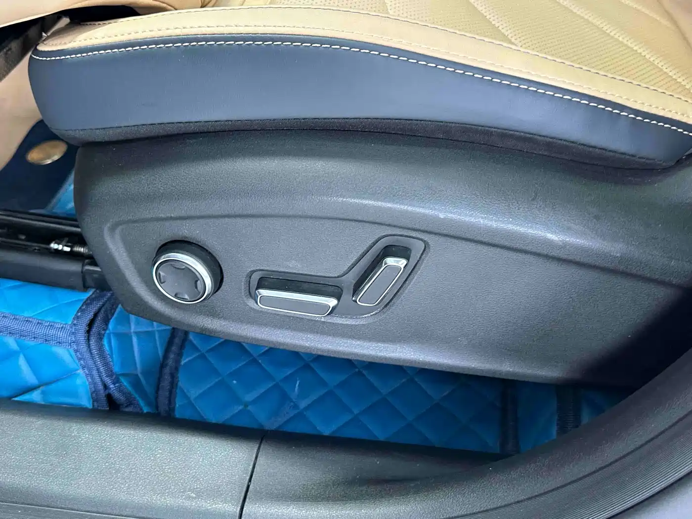 Geely Boyue L 2022 2023 Model 2.0TD DCT Flagship