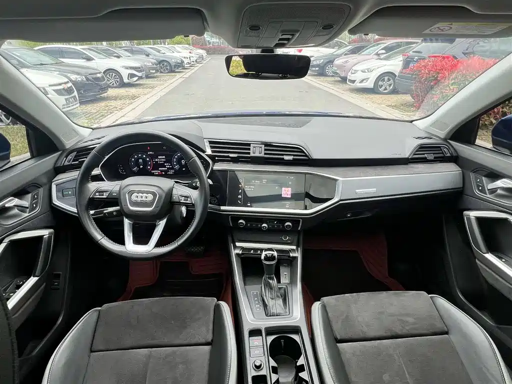 Audi Q3 2019 35 TFSI Progressive Sport фото 7
