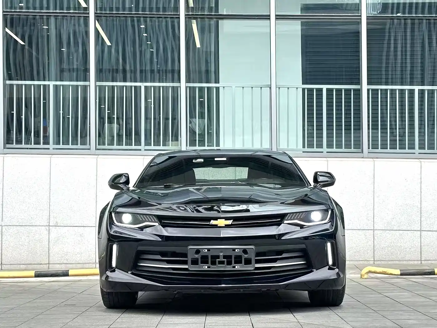 Chevrolet Camaro 2017 2.0T RS фото 2