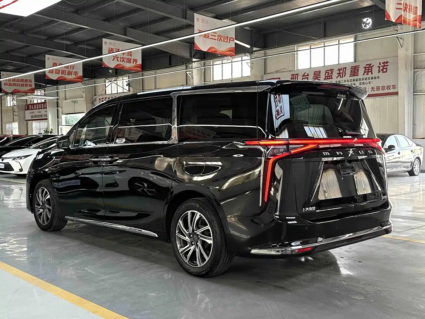 SAIC Maxus Maxus G90 2023 2022 2.0T Interstellar 7-seater