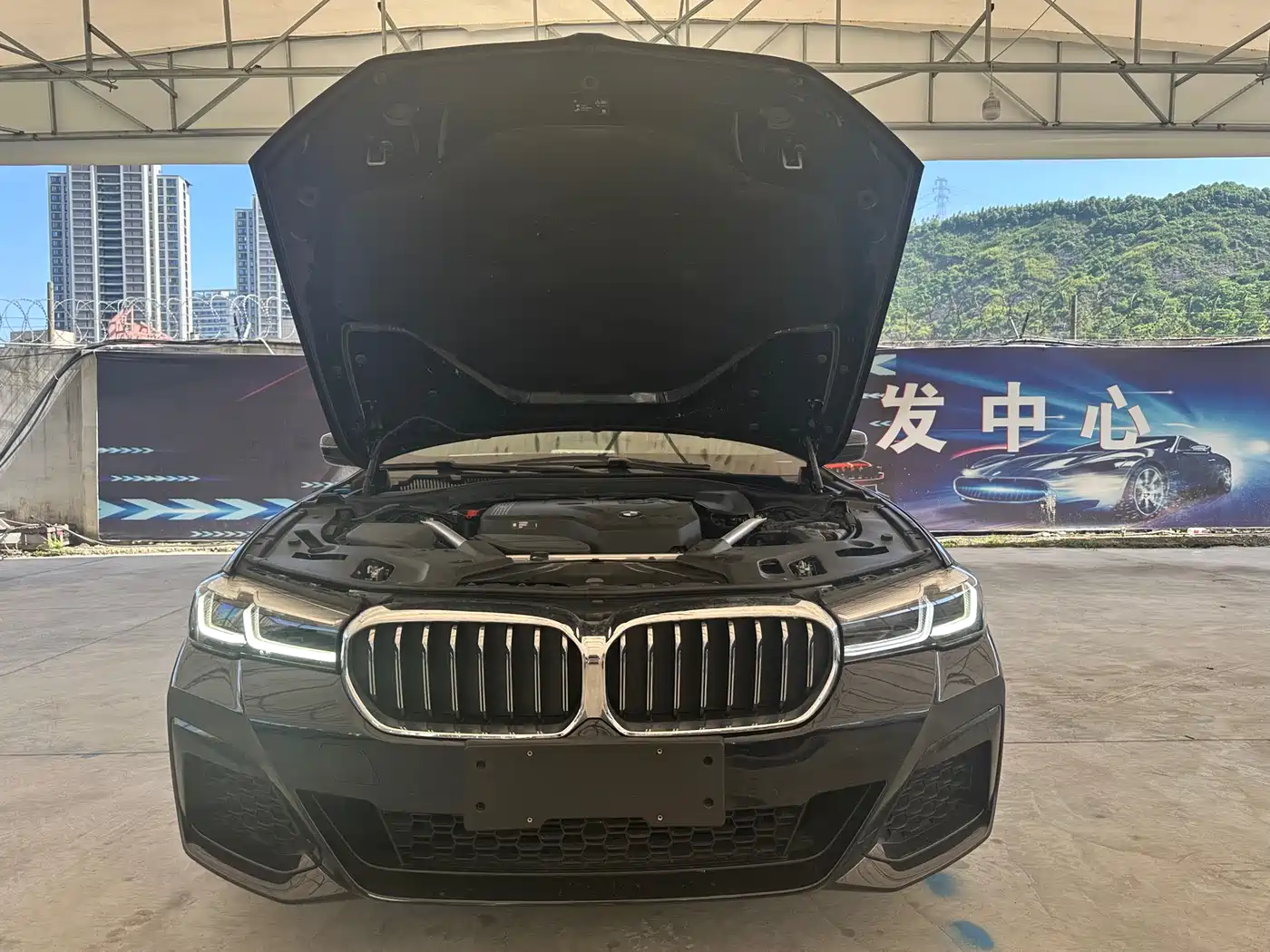 BMW 5 Series 2022 525Li Luxury Package фото 9